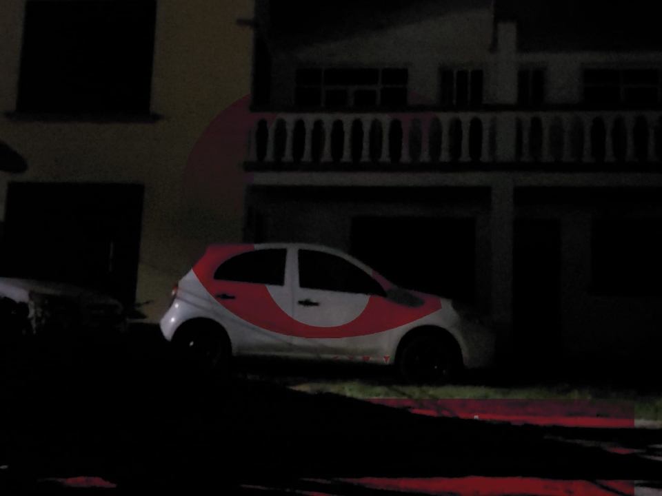 Taxistas hacen su operativo y ubican en Texoloc unidad robada con violencia